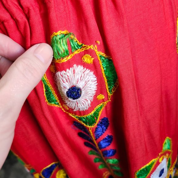 Vintage 1950's Indian Embroidered Mirrorwork Floral Skirt - Picture 13 of 15